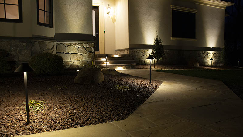 Outdoor Lighting Curb Appeal